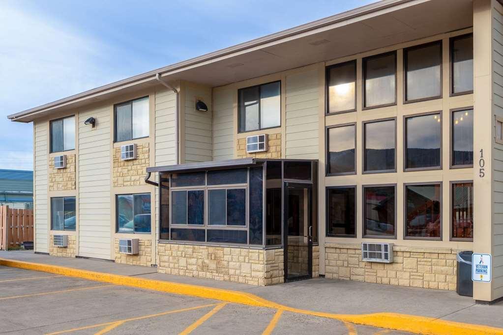 Super 8 By Wyndham Livingston Yellowstone Exterior foto