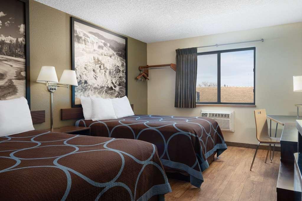Super 8 By Wyndham Livingston Yellowstone Habitación foto
